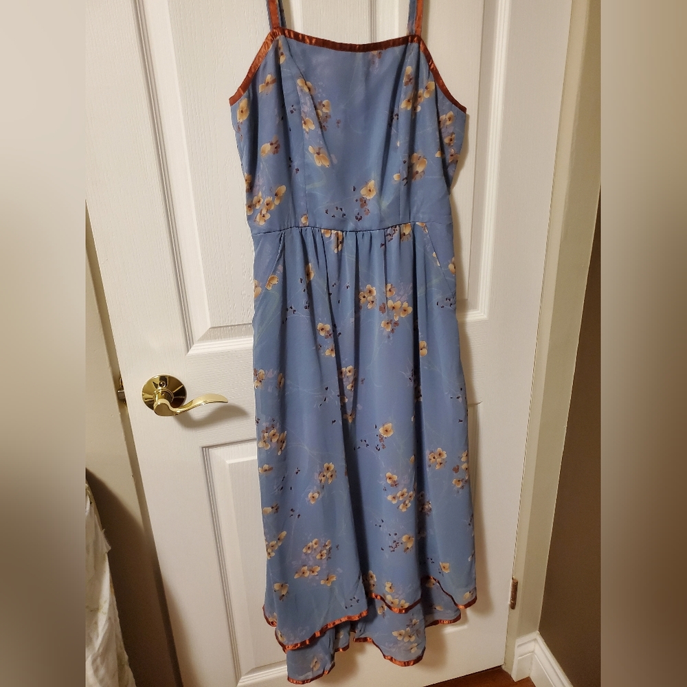 🔴 Vintage rayon formal maxi dress, blue floral